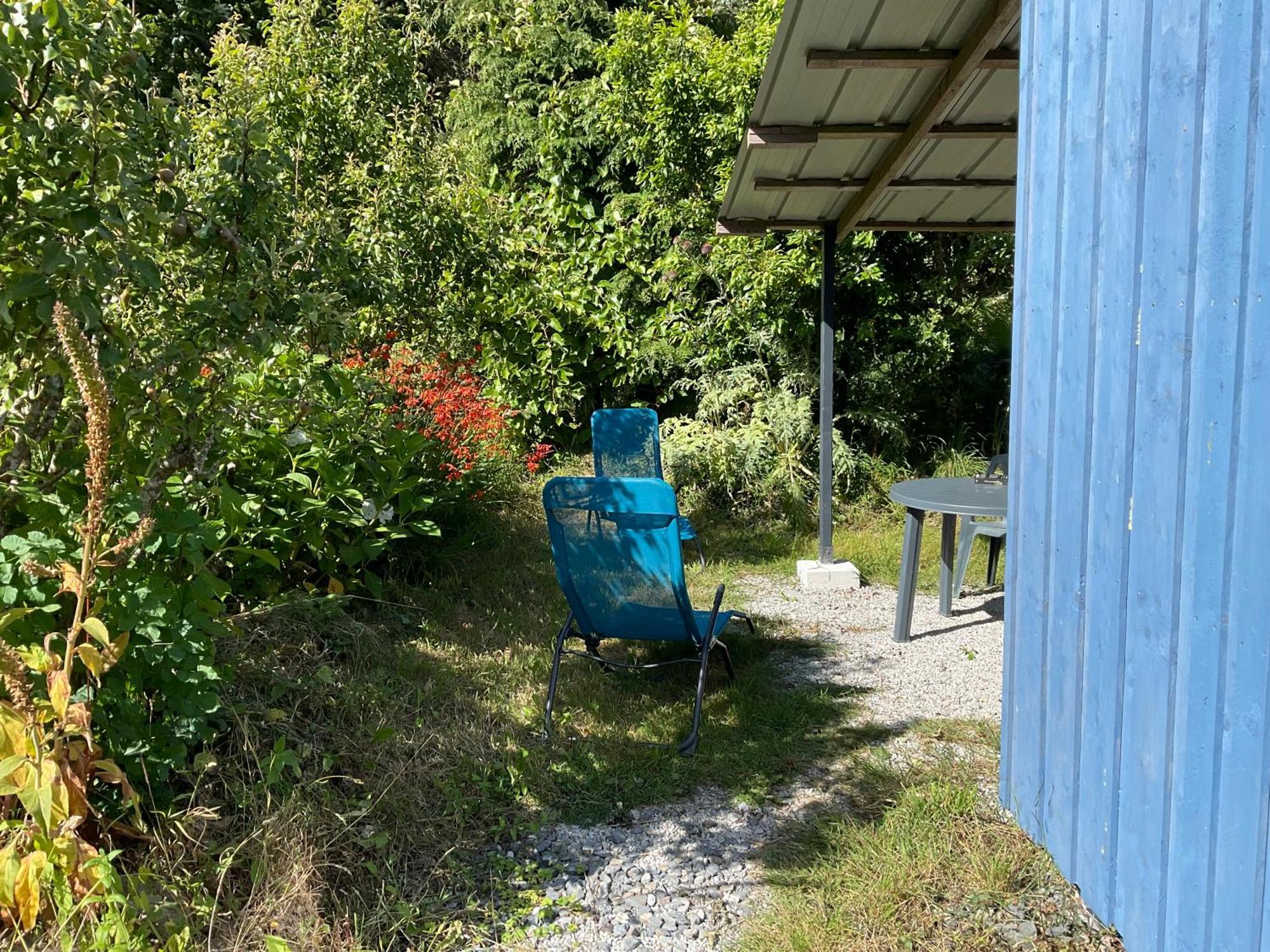 Les Gites De La Fabrique Roscanvel Habitación foto